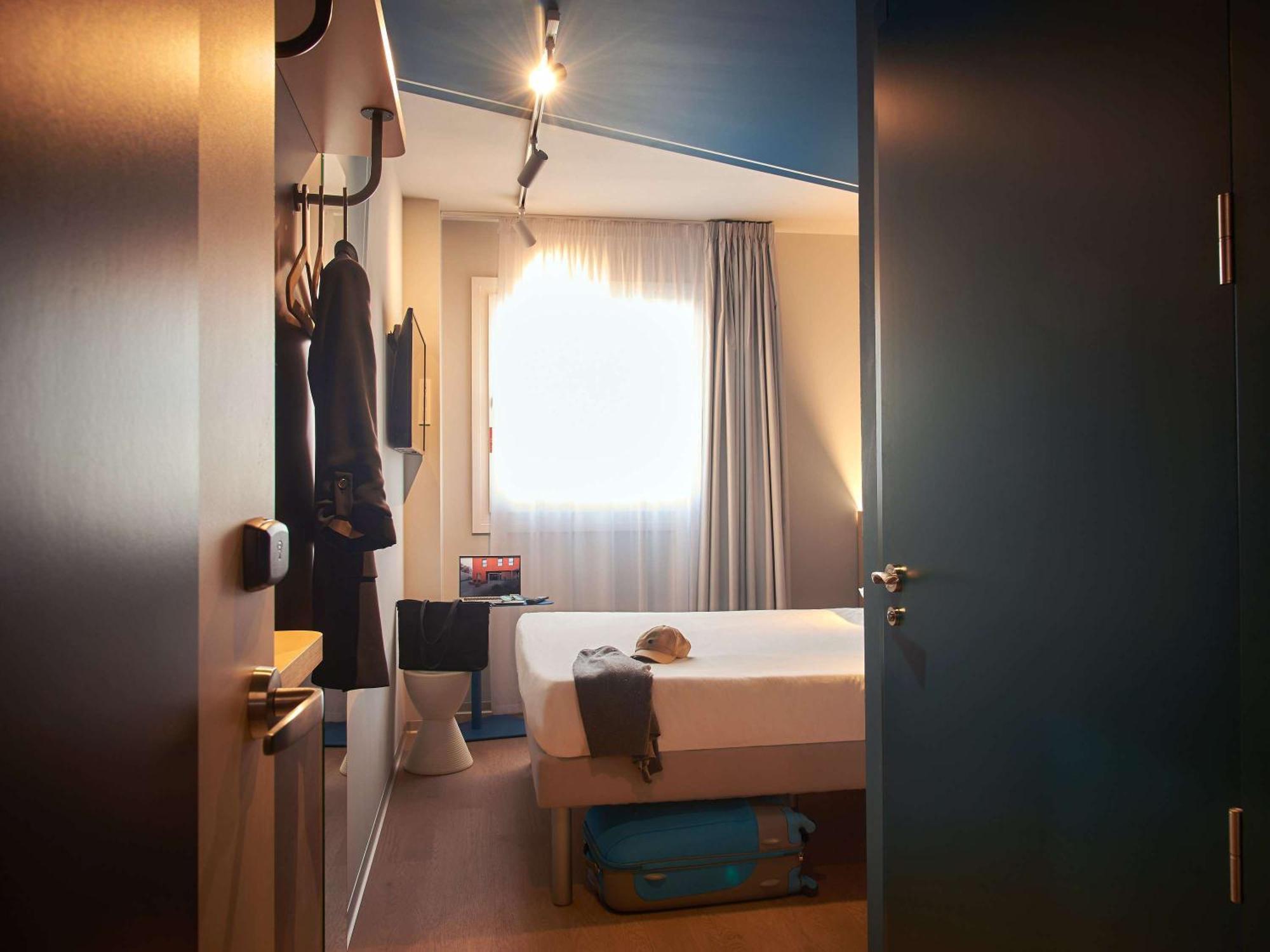Ibis Budget Vitoria Gasteiz Exterior photo